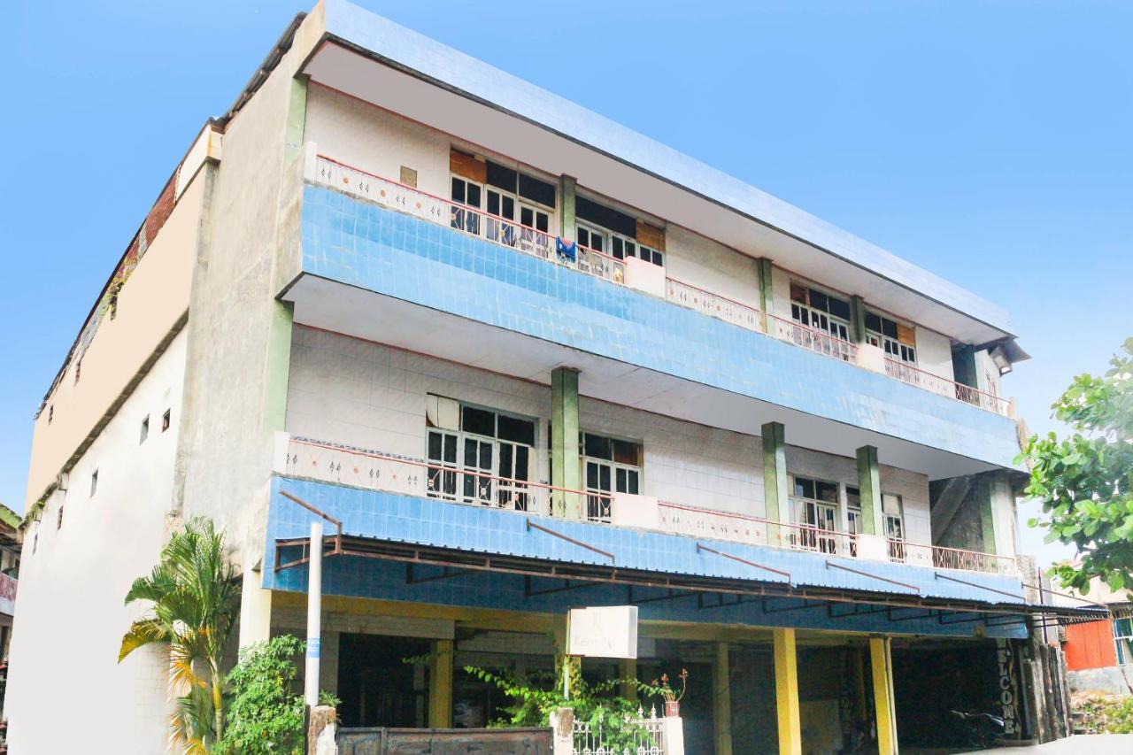 Spot On 91212 Hotel Kelimutu กูปัง ภายนอก รูปภาพ